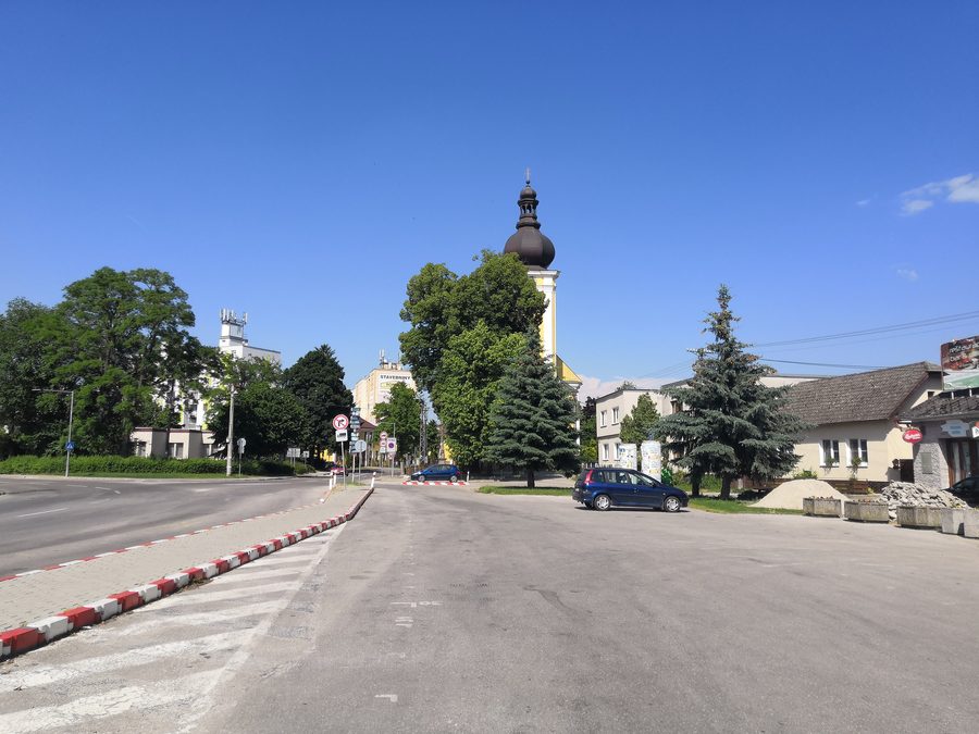 Площадь Мирове в Немшовой, район Тренчин, Словакия.