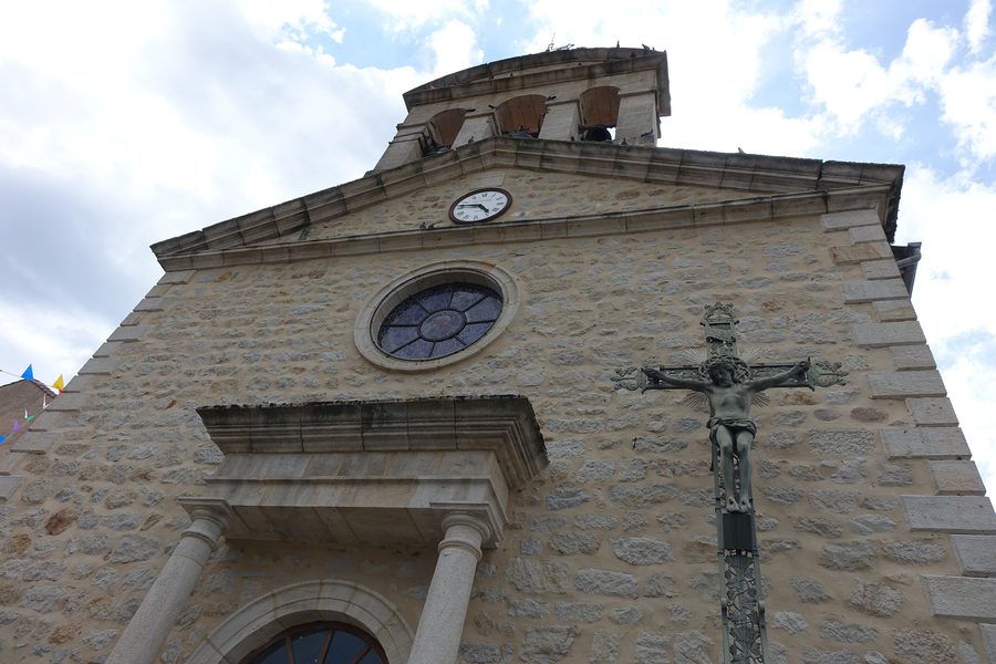 Внешний вид Église Saint-Julien-de-Brioude в Мальревере, Верхняя Луара