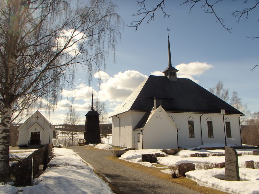 Церковное здание Torpshammars kyrka в Торпсхаммаре, коммуна Йонге