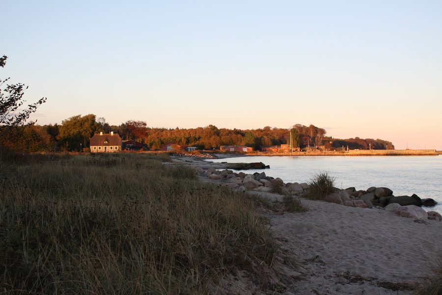 Вид на Хеснёс, небольшую деревню на датском острове Фальстер