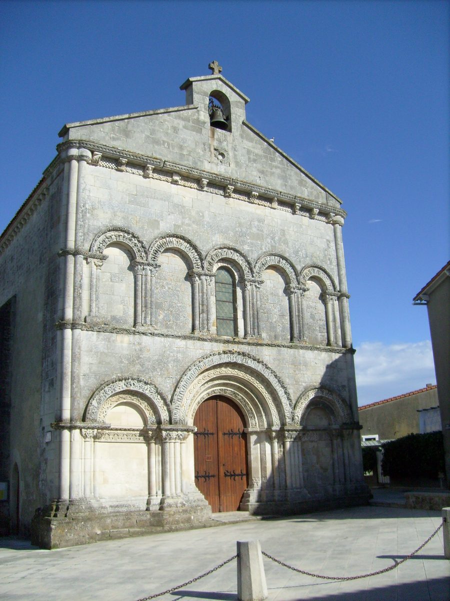 Церковь Médis, Charente-Maritime, Франция