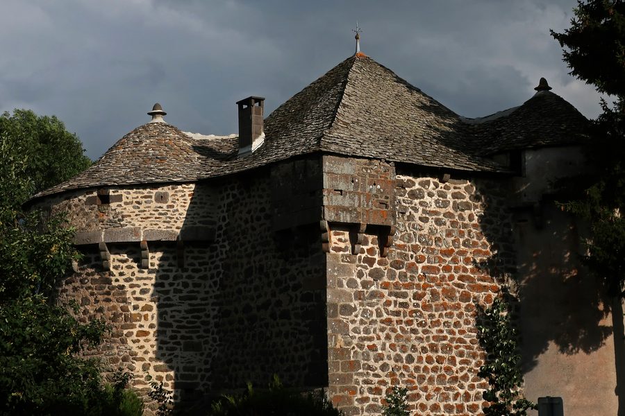 Château de Paulhac в департаменте Канталь