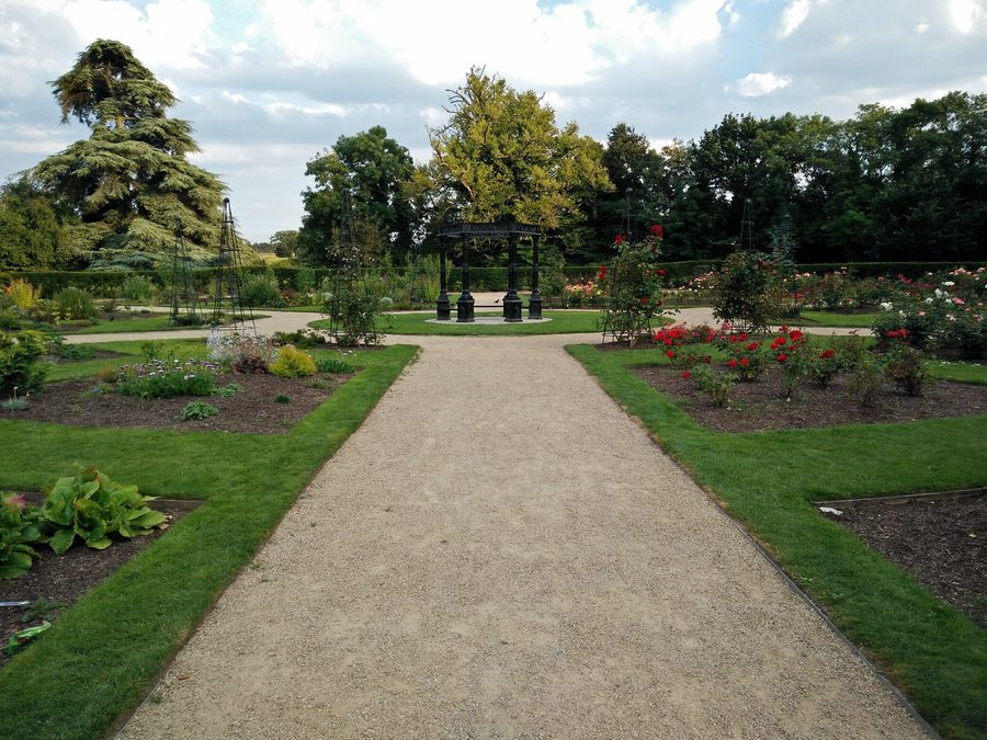 Розарий в Corkagh Park в Клондалкине, Дублин
