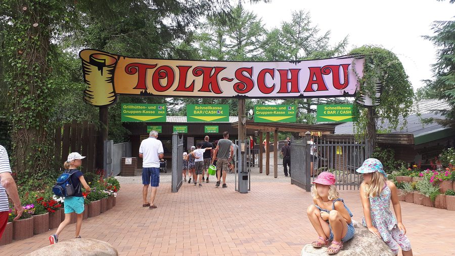 Главный вход в Tolk-Schau возле Шлезвига