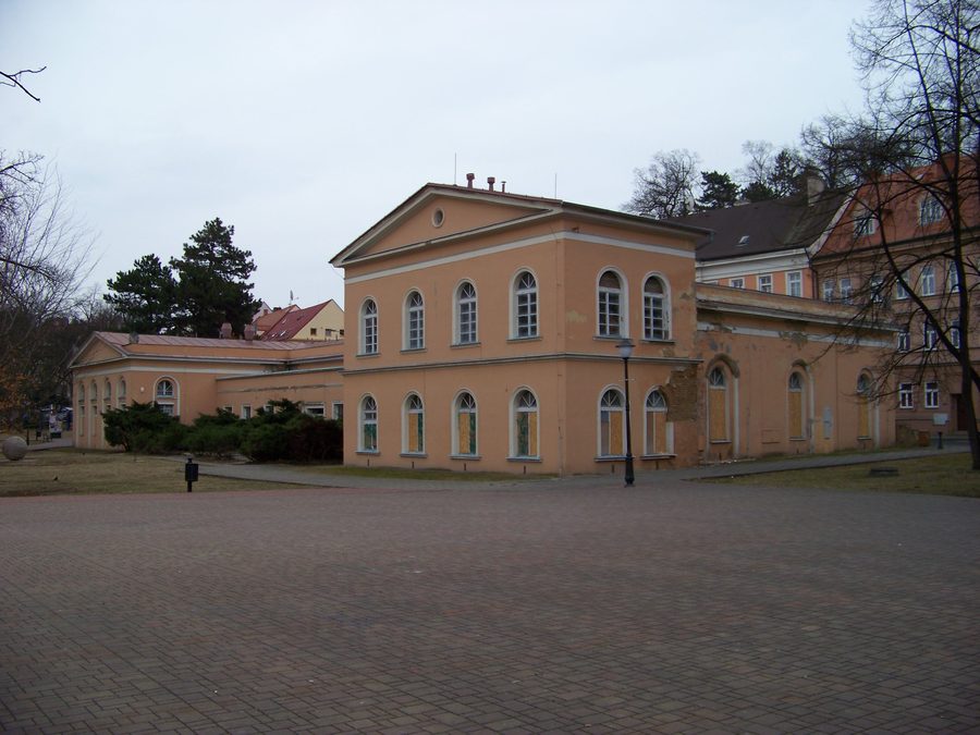 Спа-парк с корпусами Hadí-Lázně в Теплице.
