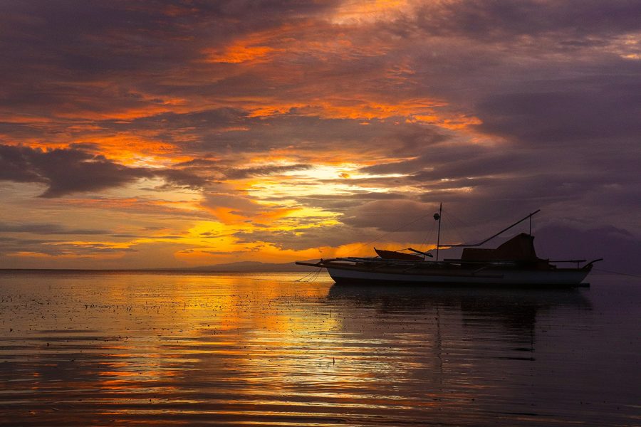 Подводный снимок из Tubod Marine Sanctuary у Сан-Хуана на Сикихоре