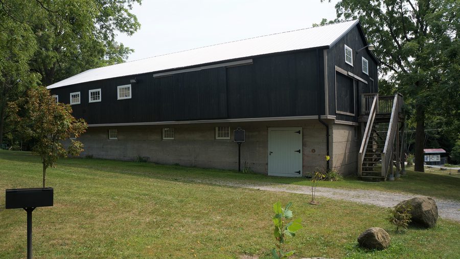 Историческая лесопилка в Quance Park в Delhi, Ontario