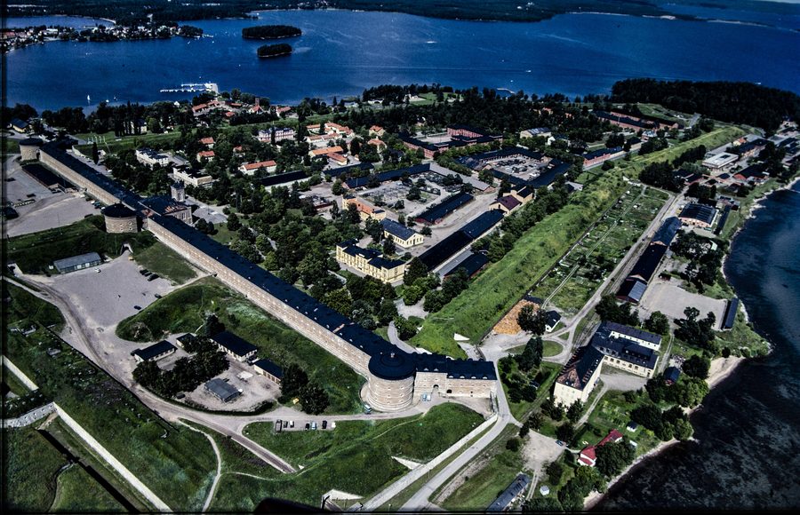 Внешний вид Karlsborgs fästning в Карлсборге